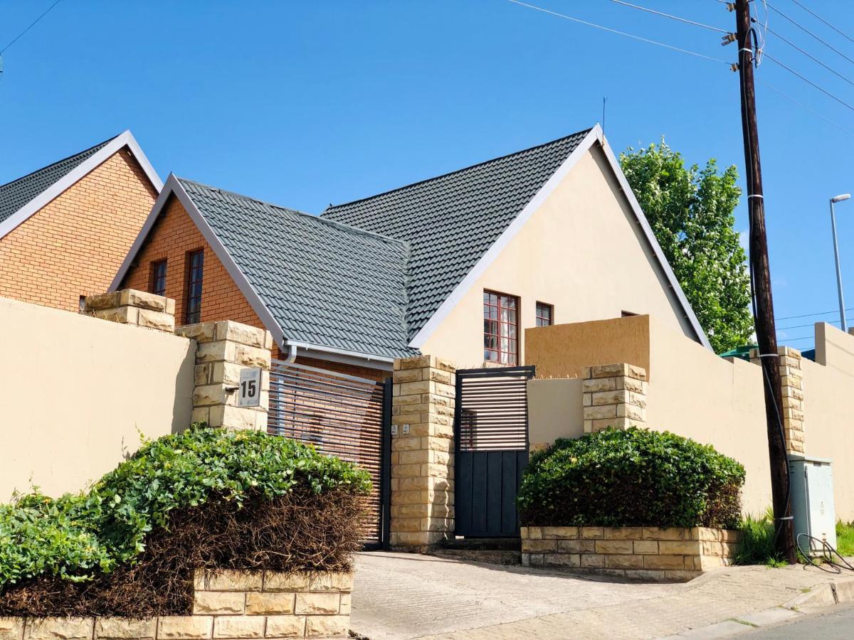 Blue Crane Guesthouse Maseru Exterior foto